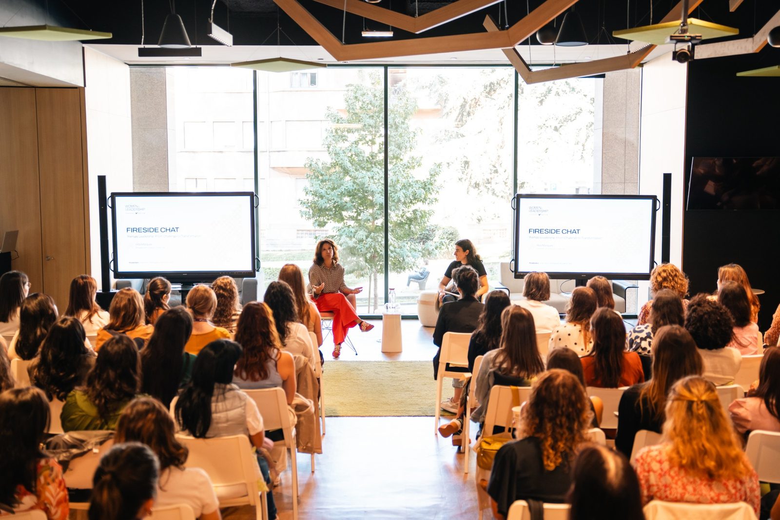 Inês Santos Silva speaking at Women & Leadership 2025