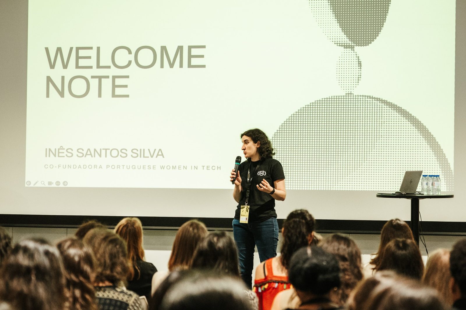 Inês Santos Silva speaking at Women & Wealth 2026